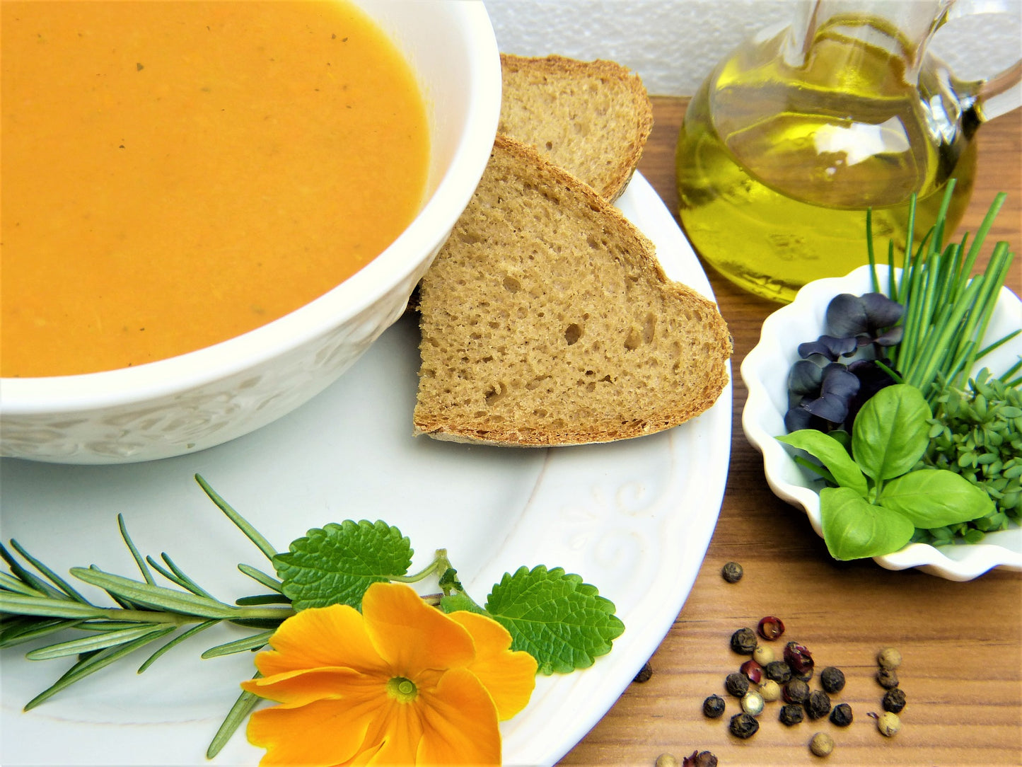 SISI LOLA VEGETABLE SOUP & BROTH MIX