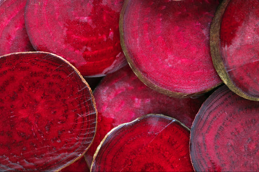Sisi Lola Beet Root ground